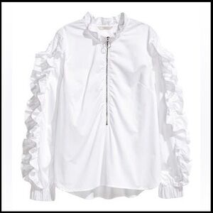 🄷&🄼 Ruffle Sleeve Blouse in White Size 4